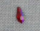MH13056 - Very Small Tear Drop Siam