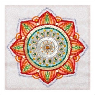 Mandala Rojo Bordado en Abalorios